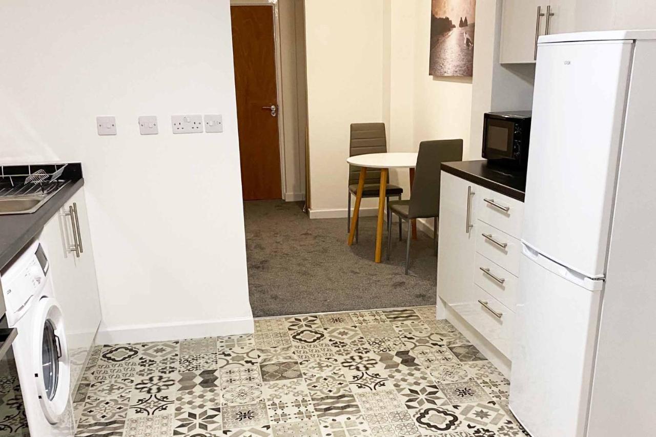 Sutton Contractor Accommodation - Warrington, St Helens Clock Face Kültér fotó