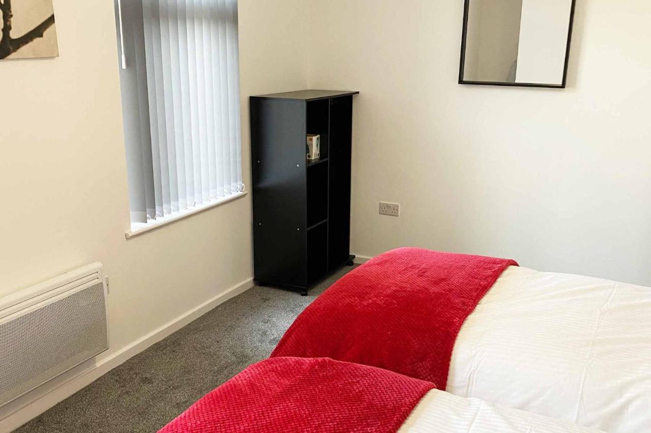 Sutton Contractor Accommodation - Warrington, St Helens Clock Face Kültér fotó