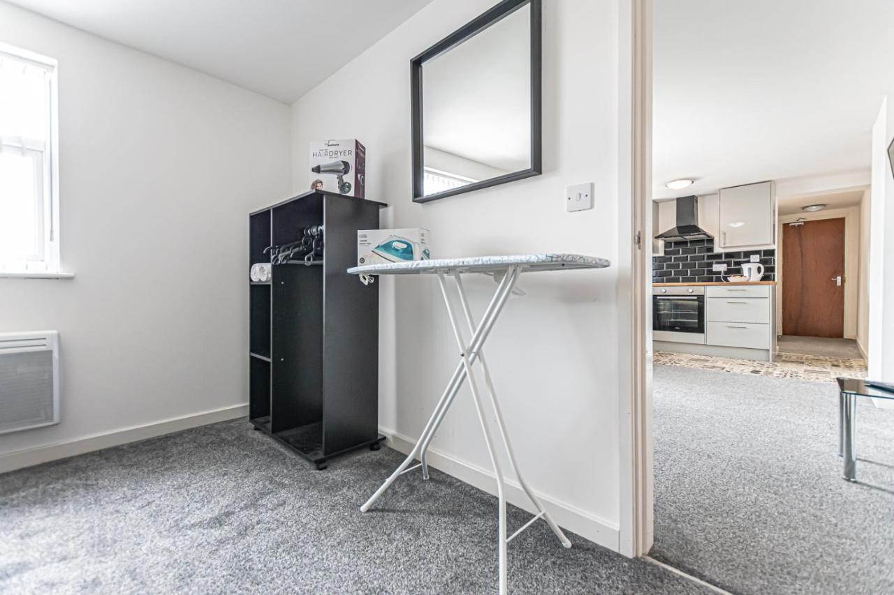 Sutton Contractor Accommodation - Warrington, St Helens Clock Face Kültér fotó